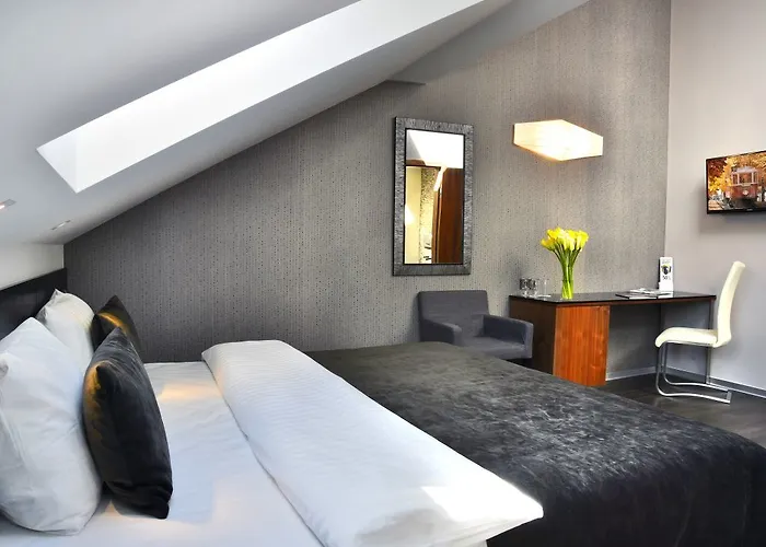 Hotel Ametyst 4*