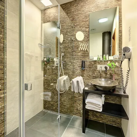 Hotel Ametyst 4*