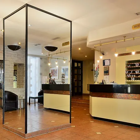 Hotell Ametyst Prag